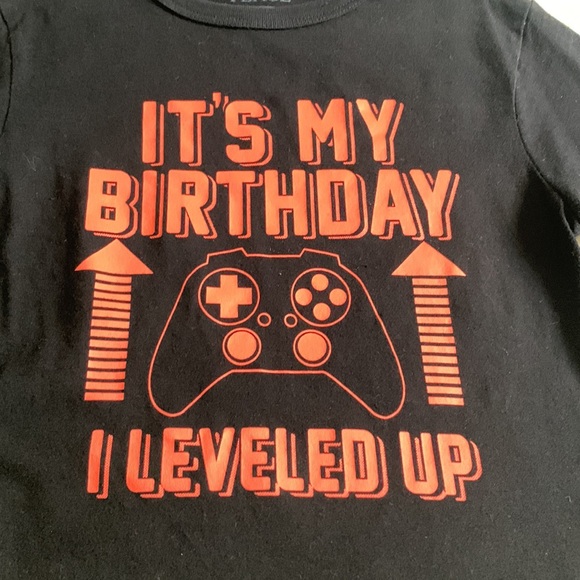 Children’s Place Birthday Gamer Shirt 5/6 EUC Black Long Sleeves - Picture 2 of 7
